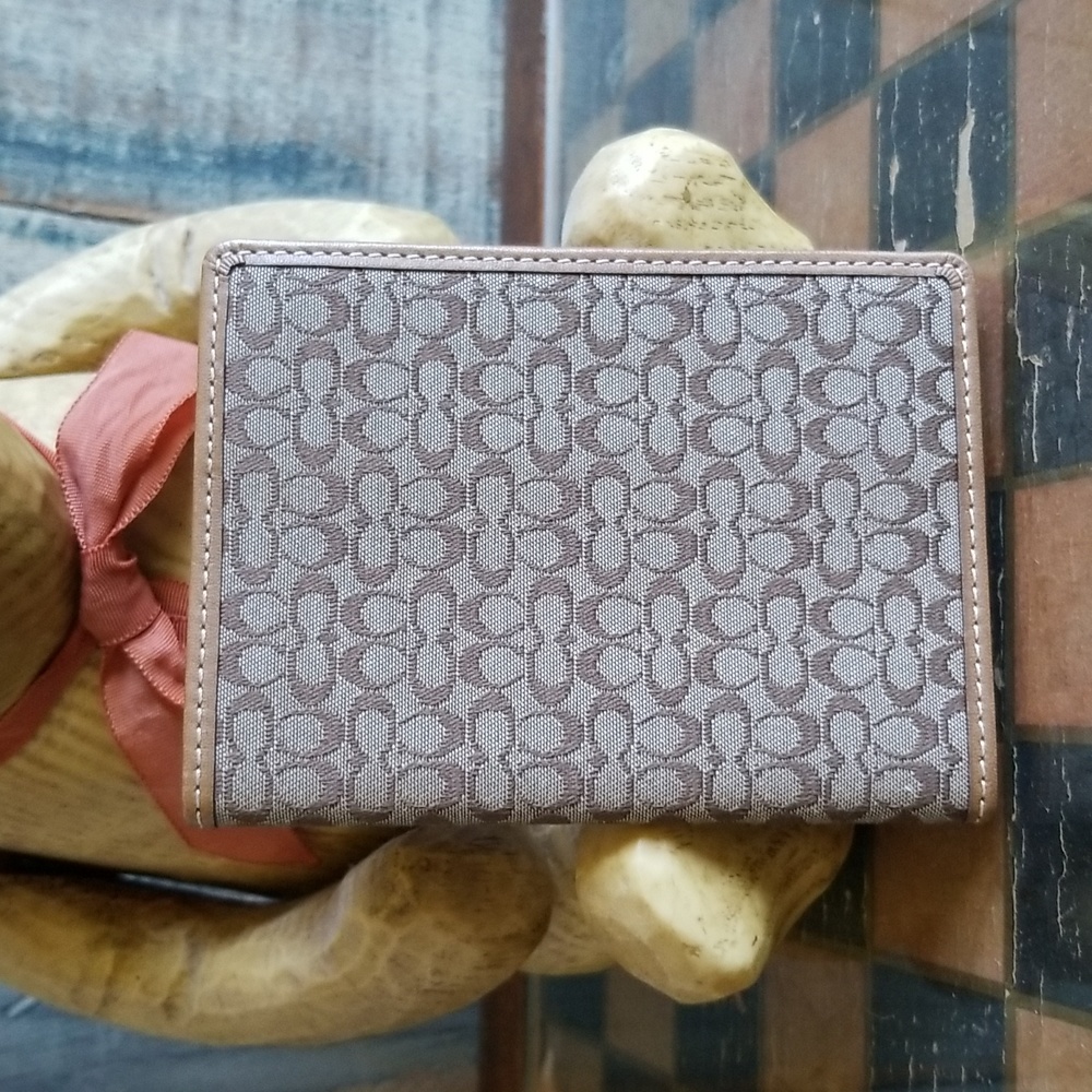 Coach Passport Case in Signature Canvas